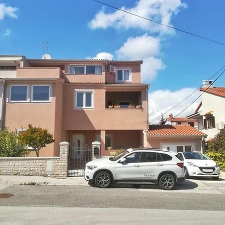 Lemon Apartment - Zupanska Ulica 21 Pula Exterior foto